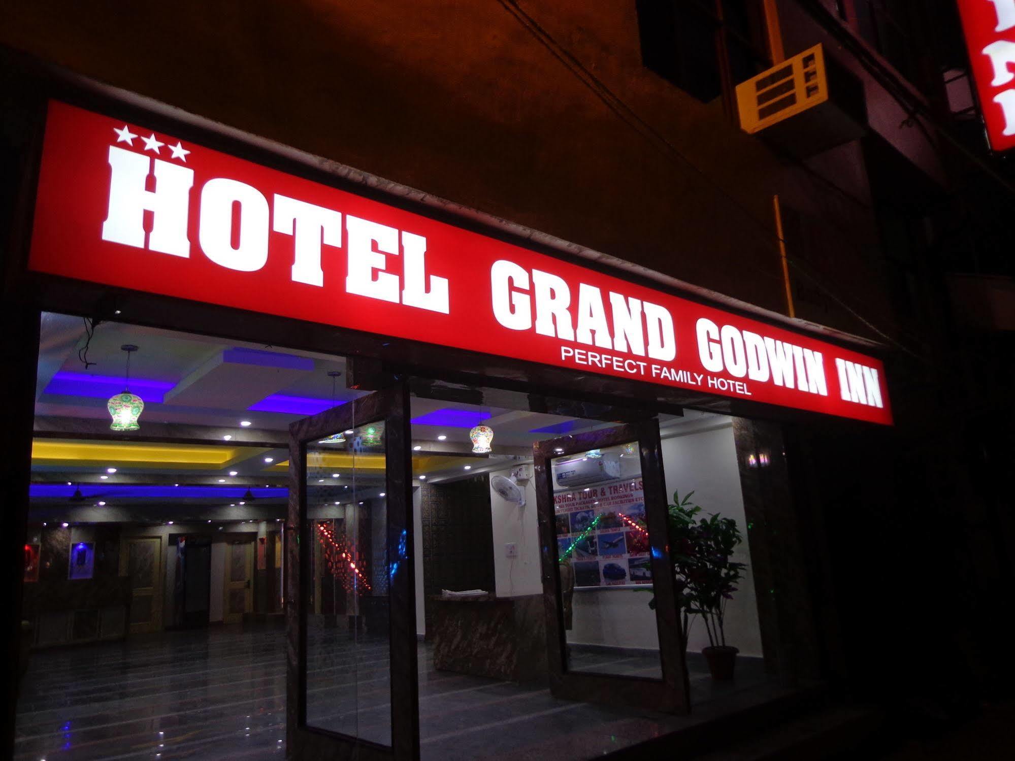 Grand Godwin Inn Samalkha Exterior photo